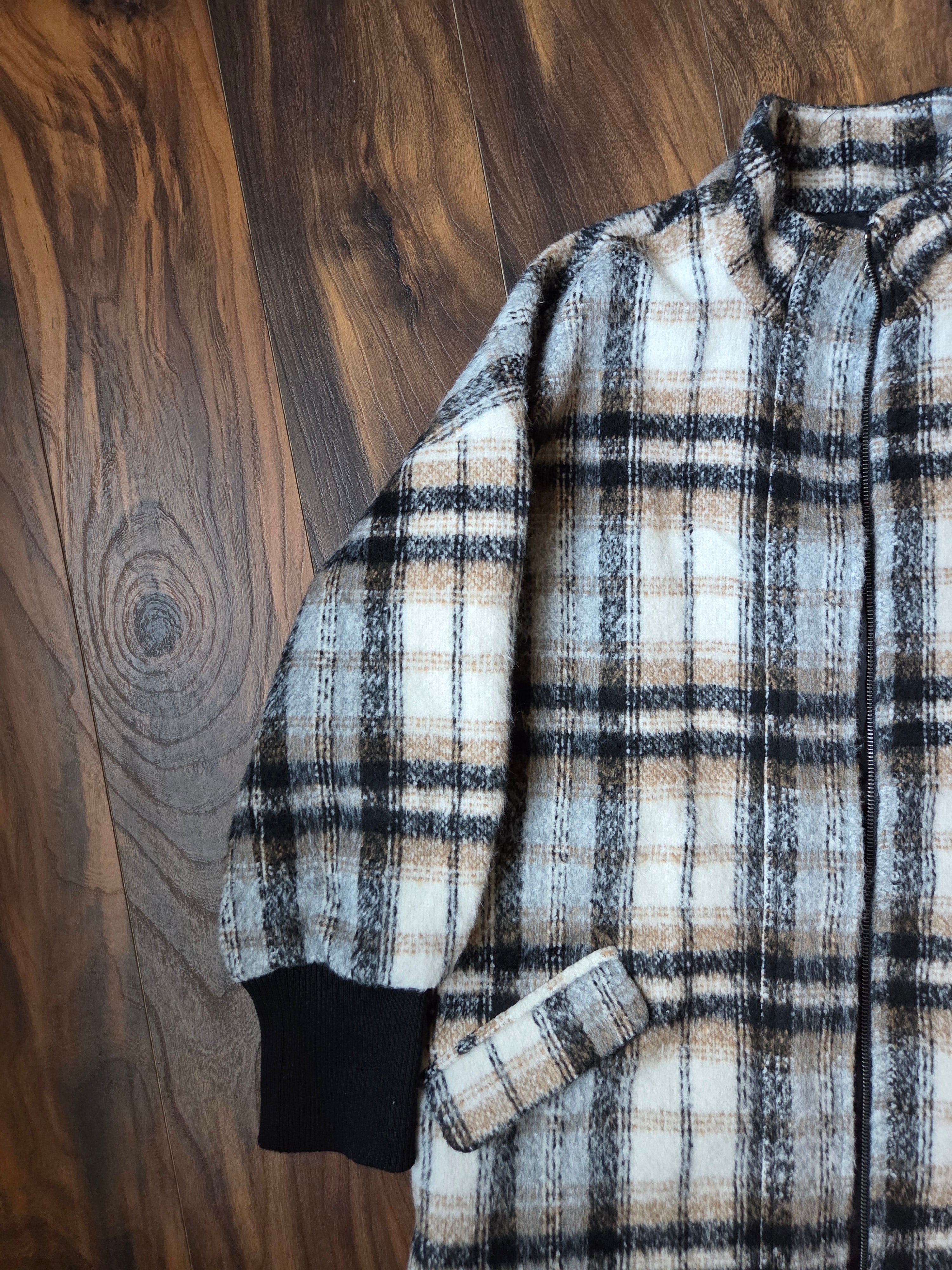 Black & White Plaid Flannel Jacket