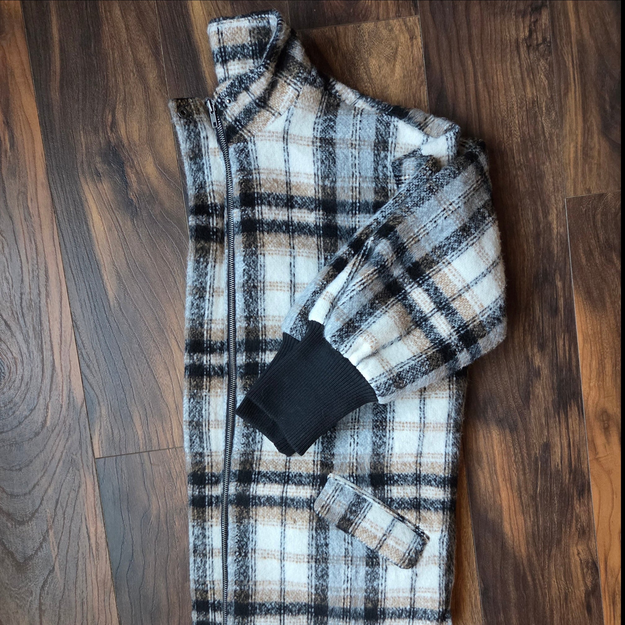 Black & White Plaid Flannel Jacket