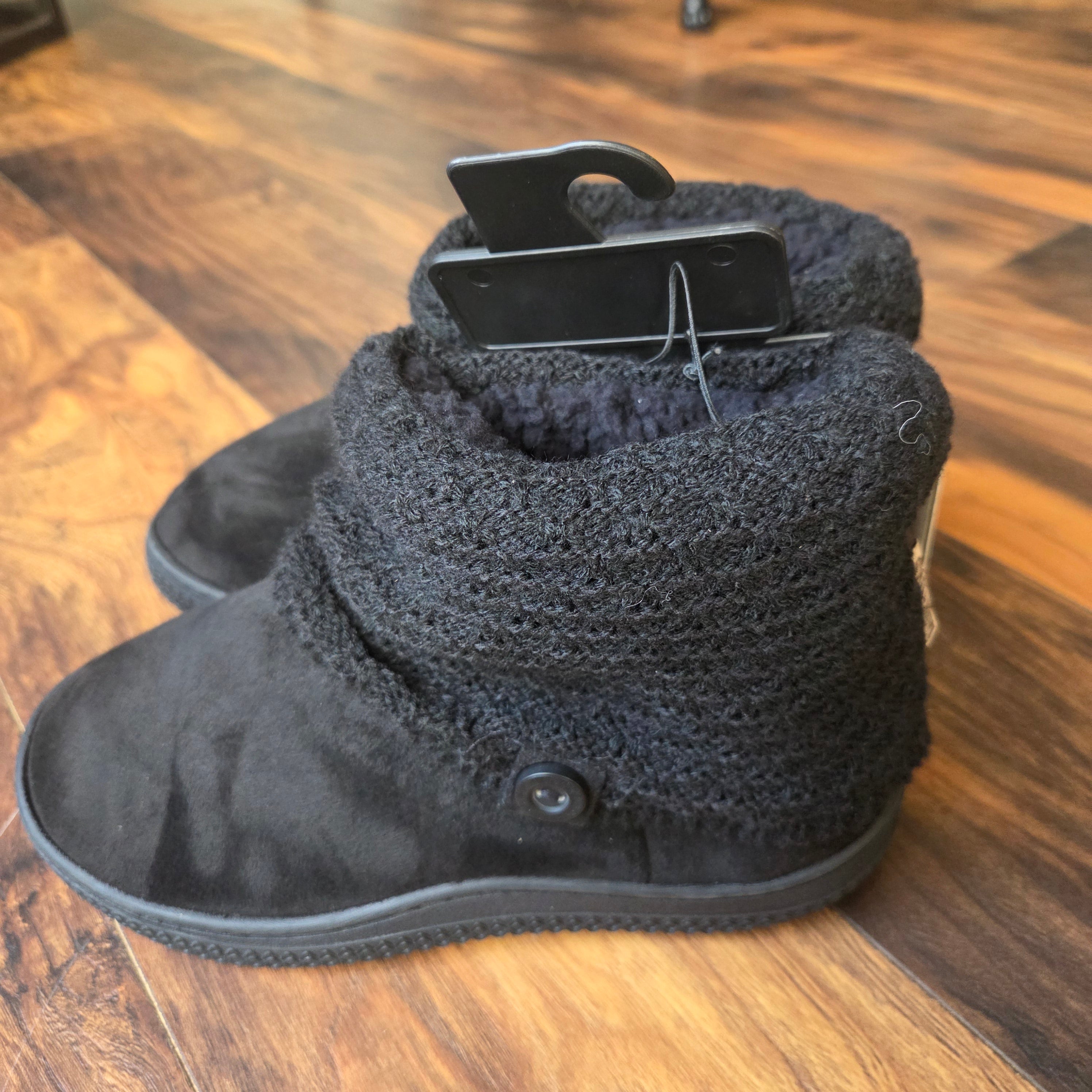 Muk Luks Slippers