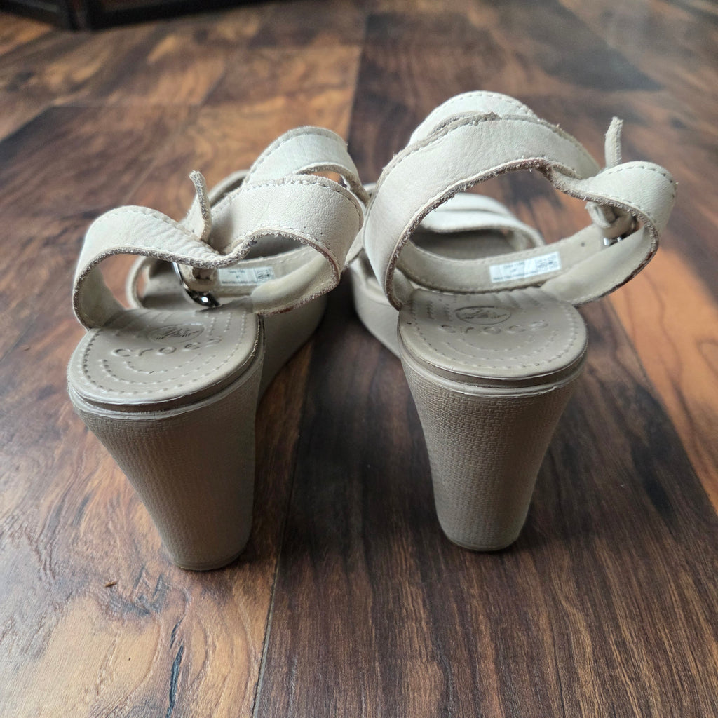 Crocs Leigh II Wedge Sandals