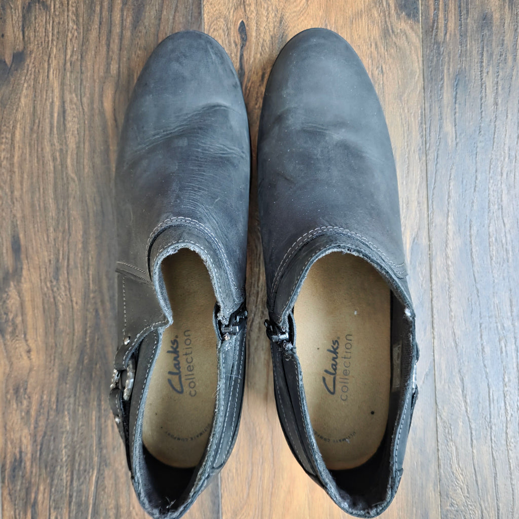 Clarks Charlton Grace Booties