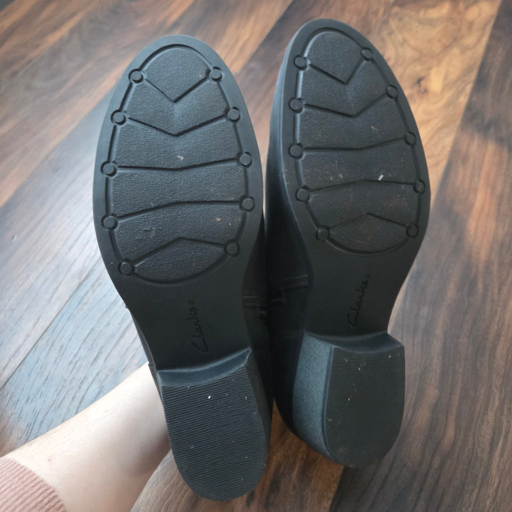 Clarks Charlton Grace Booties