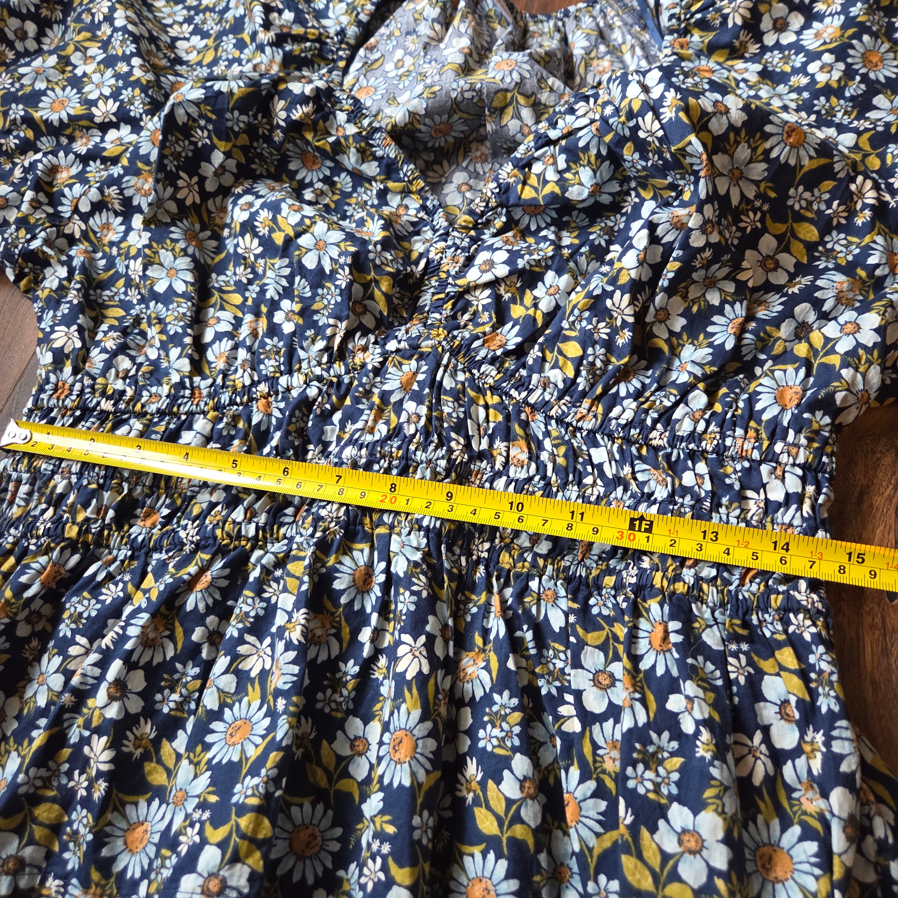 Old Navy Floral V Neck Blouse