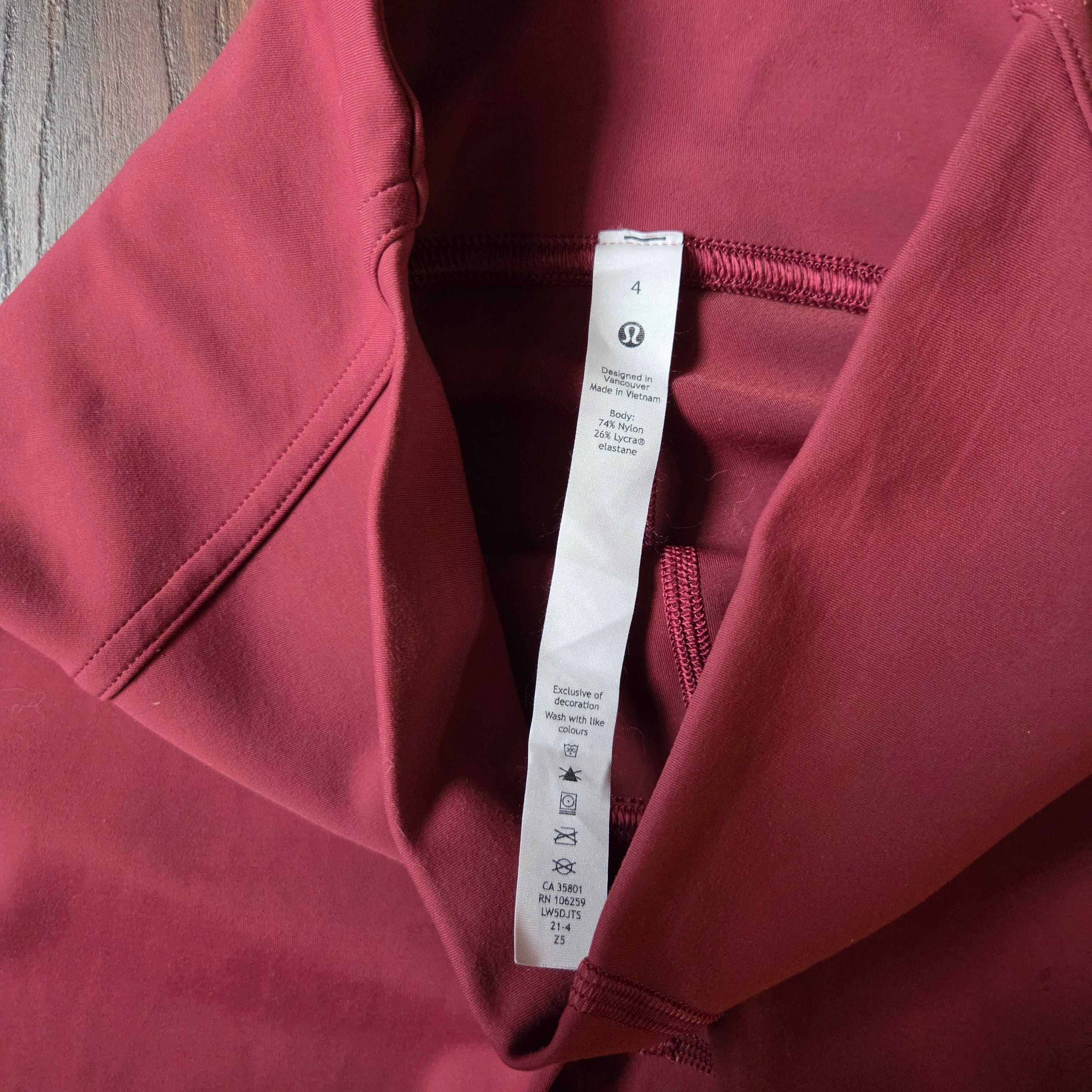 Lululemon Instill High Rise Compression Pant