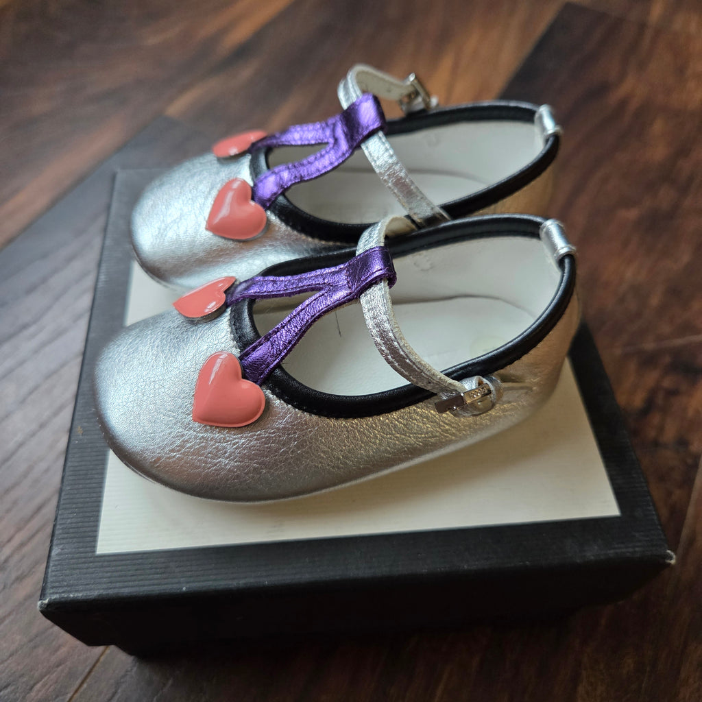 Gucci Ballet Flats with Cherry Heart