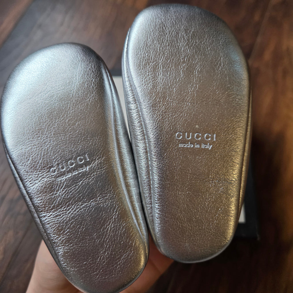 Gucci Ballet Flats with Cherry Heart